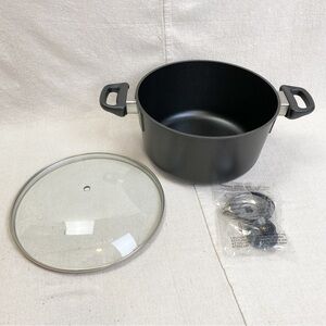 Scanpan 60th anniversary Dutch oven w glass lid